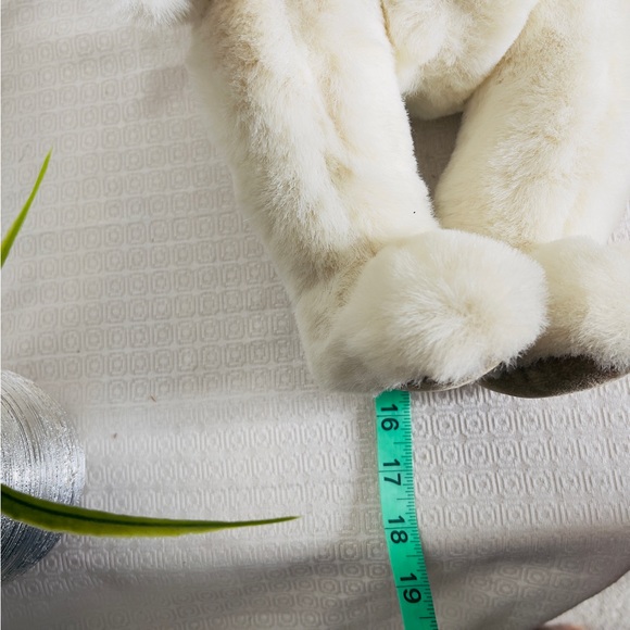 Vermont Teddy Bear White With rotatable Jointed Limbs, Head And Blue Eyes - Picture 7 of 12